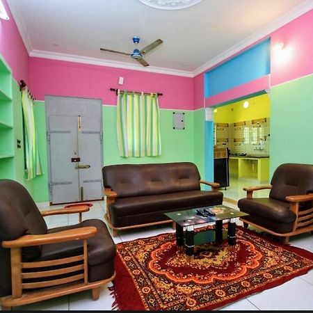 Vanitha Villa Puduccseri Kültér fotó
